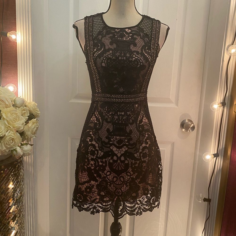 Aqua Crochet Embroidered Dress,Xs
